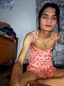 Snapshot of Enna_Zarza_ chatting on October 26, 2025, 6:30 am Enna Zarza  online show from October 26, 2025, 6:30 am
