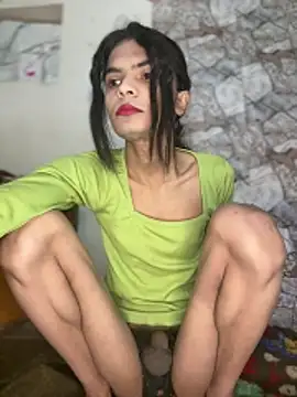 Enna Zarza  online show from January 6, 2026, 6:06 am