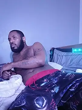 Snapshot of Caliclysm chatting on December 14, 2025, 11:48 am Caliclysm online show from December 14, 2025, 11:48 am