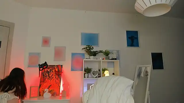 MiaVixxen online show from October 25, 2025, 4:42 am