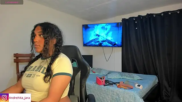 madisonbrunette online show from November 4, 2025, 3:27 am