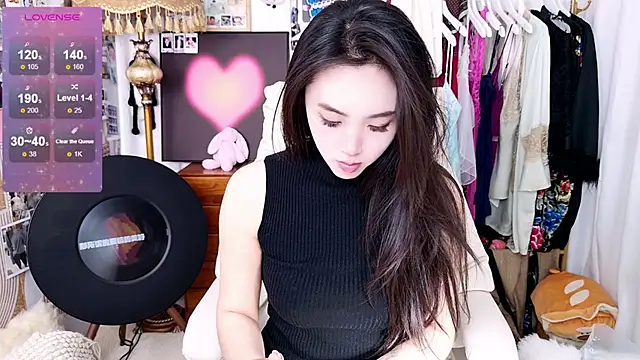 xiaotiantian-76 online show from January 11, 2026, 11:48 am