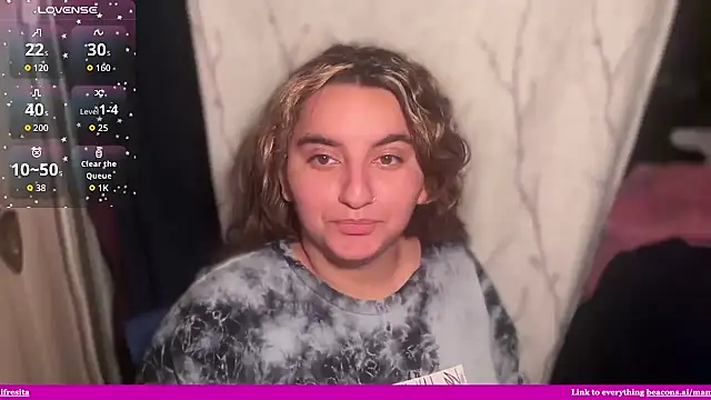 mamifresita online show from February 4, 2026, 10:32 am