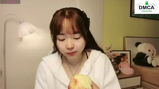 Chenjing0 online show from February 20, 2025, 5:12 am