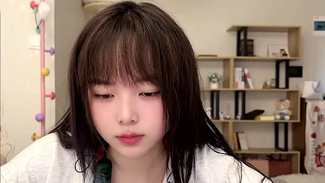 Chenjing0 online show from October 27, 2025, 3:21 am