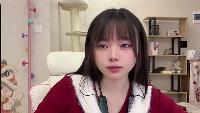 Chenjing0 online show from November 20, 2025, 3:39 am