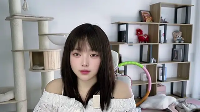 Snapshot of Chenjing0 chatting on April 19, 2026, 5:07 am Chenjing0 online show from April 19, 2026, 5:07 am