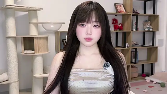 Snapshot of Chenjing0 chatting on May 12, 2026, 12:13 pm Chenjing0 online show from May 12, 2026, 12:13 pm