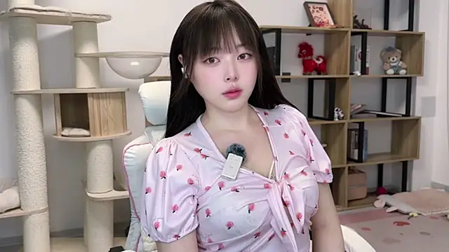 Snapshot of Chenjing0 chatting on May 15, 2026, 12:12 pm Chenjing0 online show from May 15, 2026, 12:12 pm