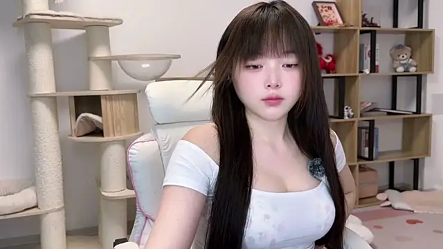 Snapshot of Chenjing0 chatting on May 20, 2026, 12:11 pm Chenjing0 online show from May 20, 2026, 12:11 pm