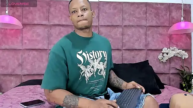 Josep Ston online show from November 10, 2025, 9:36 pm