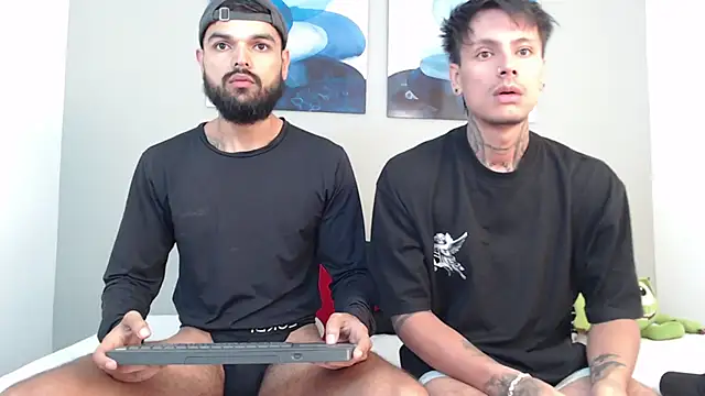 Snapshot of Emilio_Wolf chatting on January 11, 2025, 8:54 am Emilio Wolf online show from January 11, 2025, 8:54 am