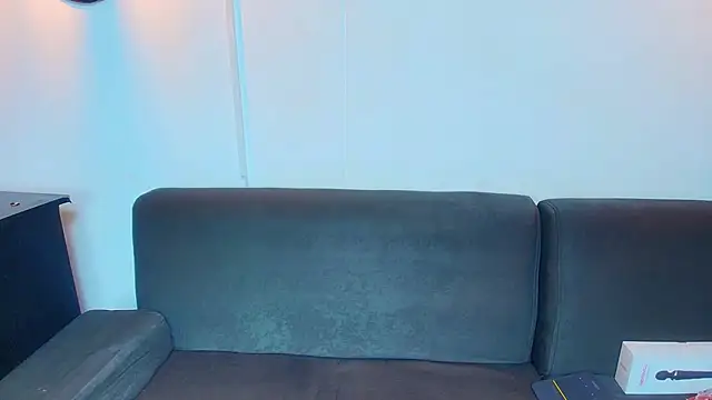 Snapshot of katy_handerson chatting on November 26, 2025, 8:43 pm katy handerson online show from November 26, 2025, 8:43 pm