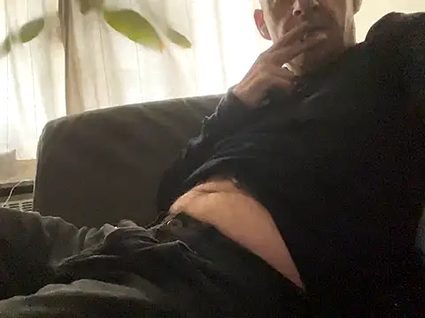 horndude187187 online show from October 7, 2025, 6:54 am