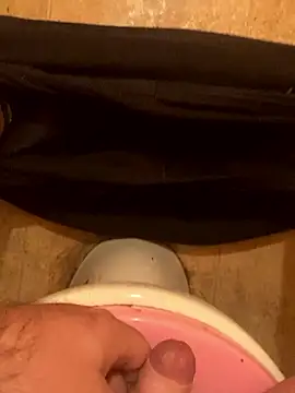 balint35 online show from November 8, 2025, 5:34 pm