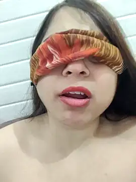 shreya1765 online show from January 20, 2025, 11:02 am