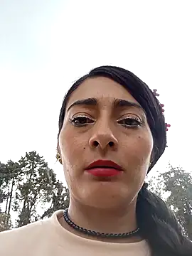 Snapshot of BELLA--26 chatting on February 23, 2025, 6:23 pm BELLA--26 online show from February 23, 2025, 6:23 pm