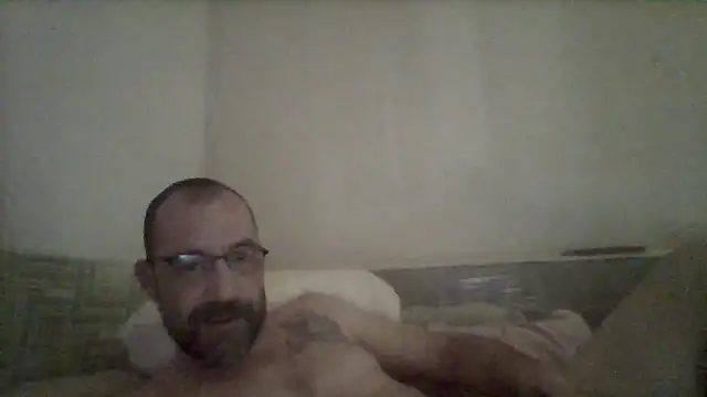 Snapshot of javierpasteur69 chatting on March 7, 2025, 3:51 am javierpasteur69 online show from March 7, 2025, 3:51 am