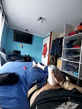 Snapshot of Elrep_tile chatting on October 21, 2025, 7:36 pm Elrep tile online show from October 21, 2025, 7:36 pm