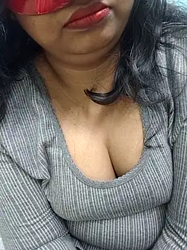  MilkyBar online show from December 2, 2025, 4:24 pm