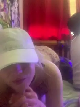 XxxDRAMAxxX online show from March 19, 2025, 6:23 pm