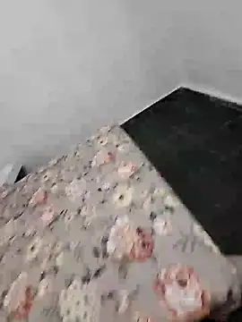 Snapshot of manterei2 chatting on September 16, 2025, 5:03 pm manterei2 online show from September 16, 2025, 5:03 pm