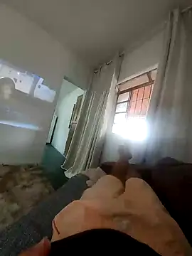 Snapshot of manterei2 chatting on October 29, 2025, 9:11 am manterei2 online show from October 29, 2025, 9:11 am