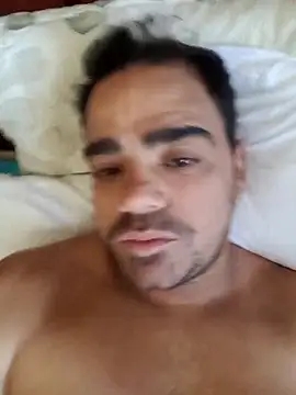 Snapshot of manterei2 chatting on November 19, 2025, 12:49 pm manterei2 online show from November 19, 2025, 12:49 pm