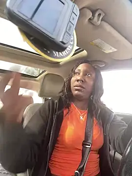 Snapshot of Yoshibaby2670 chatting on March 22, 2025, 8:15 pm Yoshibaby2670 online show from March 22, 2025, 8:15 pm