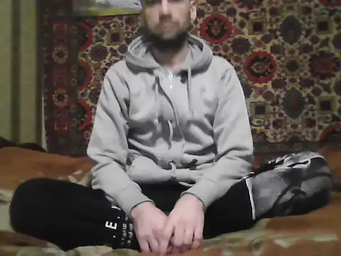 AlferezzSolvajo online show from December 1, 2025, 1:49 pm