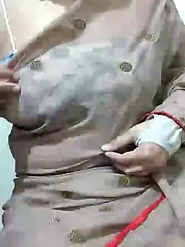 mallupriyapriya online show from February 10, 2026, 4:33 pm