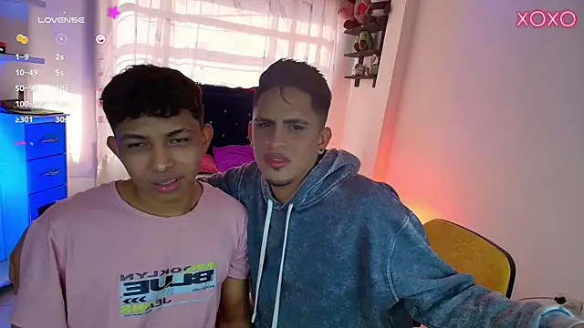 twinkmilk  online show from January 21, 2025, 7:39 pm