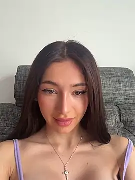 Snapshot of Maddy_Jones chatting on February 12, 2025, 8:07 pm Maddy Jones online show from February 12, 2025, 8:07 pm