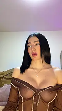 Maddy Jones online show from February 23, 2026, 12:19 am