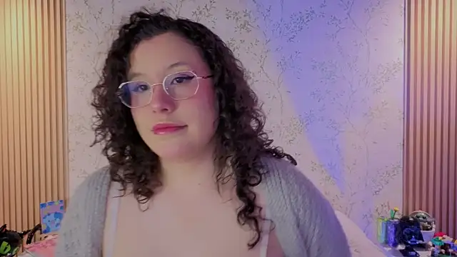 Charlotte  Miller online show from July 10, 2026, 11:46 am