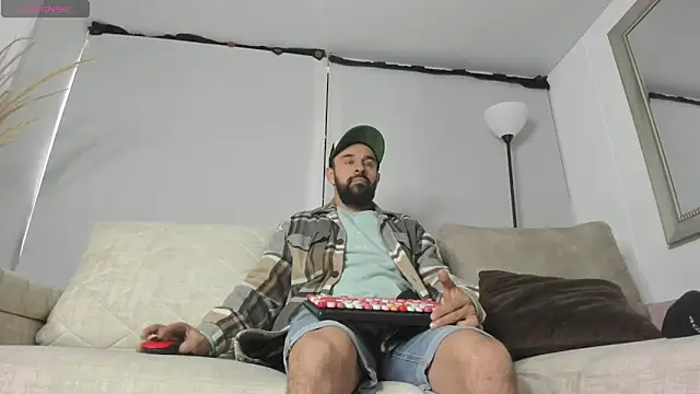 ragnar881547 online show from January 23, 2025, 12:41 pm