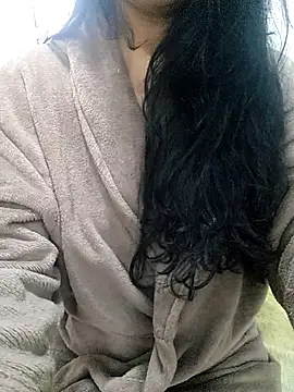 Snapshot of Paoolla chatting on October 31, 2025, 1:12 pm Paoolla online show from October 31, 2025, 1:12 pm