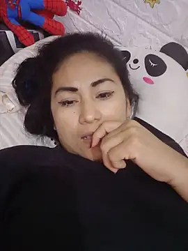 acuarela online show from February 17, 2025, 5:14 am