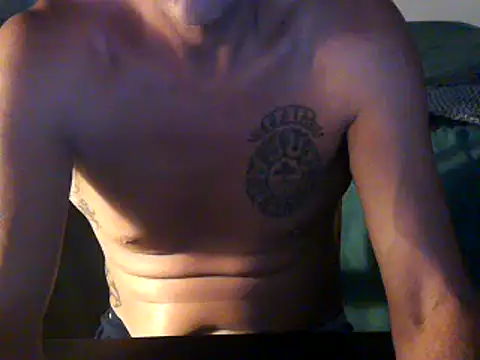 Snapshot of GoloZeusMax chatting on February 14, 2025, 1:34 am GoloZeusMax online show from February 14, 2025, 1:34 am