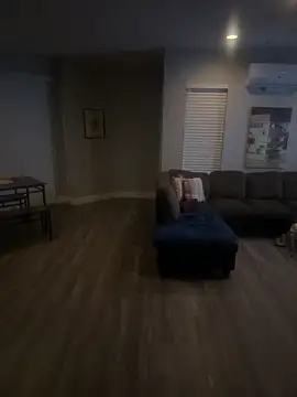 sunnyymonnay online show from March 14, 2026, 11:15 am