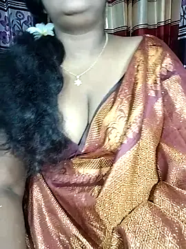 YERY HOT online show from November 8, 2025, 5:34 pm