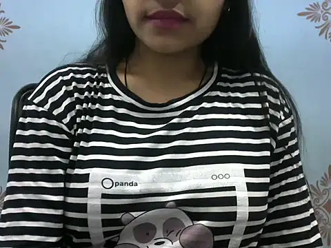 Snapshot of Misha_Sweett chatting on January 30, 2025, 3:40 pm Misha Sweett online show from January 30, 2025, 3:40 pm