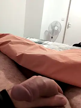 coquin5995 online show from November 11, 2025, 8:03 am