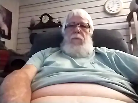 Futura intx online show from December 4, 2025, 2:04 pm