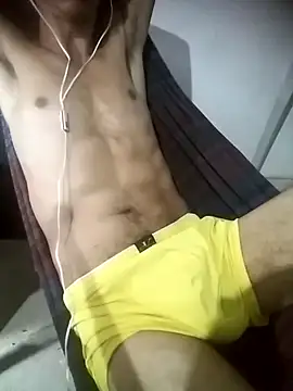 MagrinhoSaradoo online show from February 18, 2025, 4:48 am