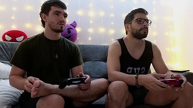 Snapshot of ErickBrant chatting on February 2, 2025, 11:53 pm ErickBrant online show from February 2, 2025, 11:53 pm