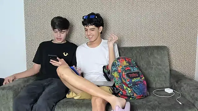 jhoseth sexxx18 online show from February 7, 2025, 6:34 pm