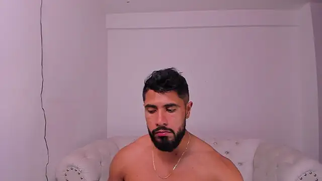 Santiago huntt online show from December 10, 2024, 12:39 am