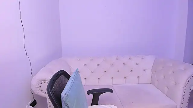 Santiago huntt online show from January 14, 2025, 9:30 pm