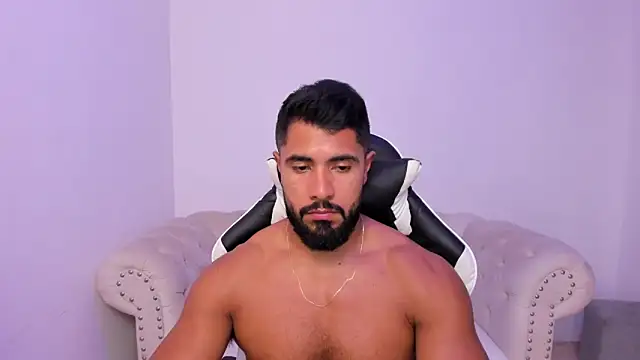 Santiago huntt online show from February 23, 2026, 8:28 pm